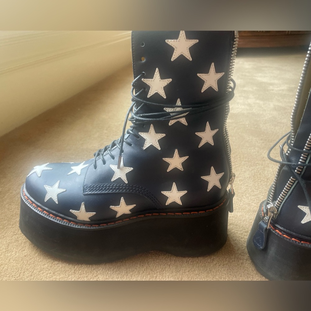 R13 double stack platform star boots. RARE find. Size 37. Worn once.